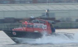 Embarcaci�n de salvamento de cruz roja, nivel A